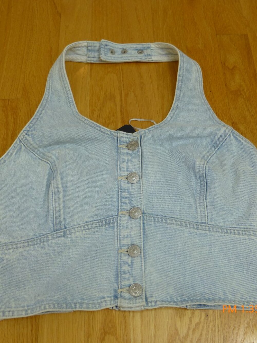 Levi’s Womens L Button Down Denim Slim Fit Halter Crop Top Light Wash M NWT